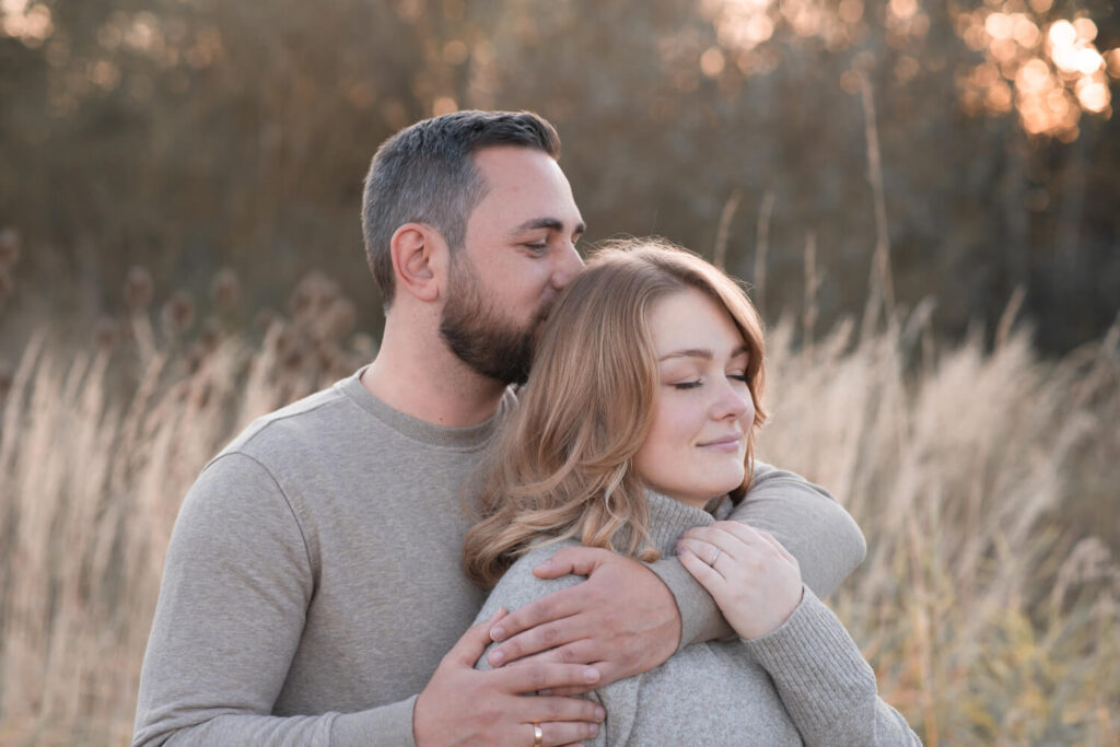 Paar verliebt in Alsfeld. Paarfotos Alsfeld