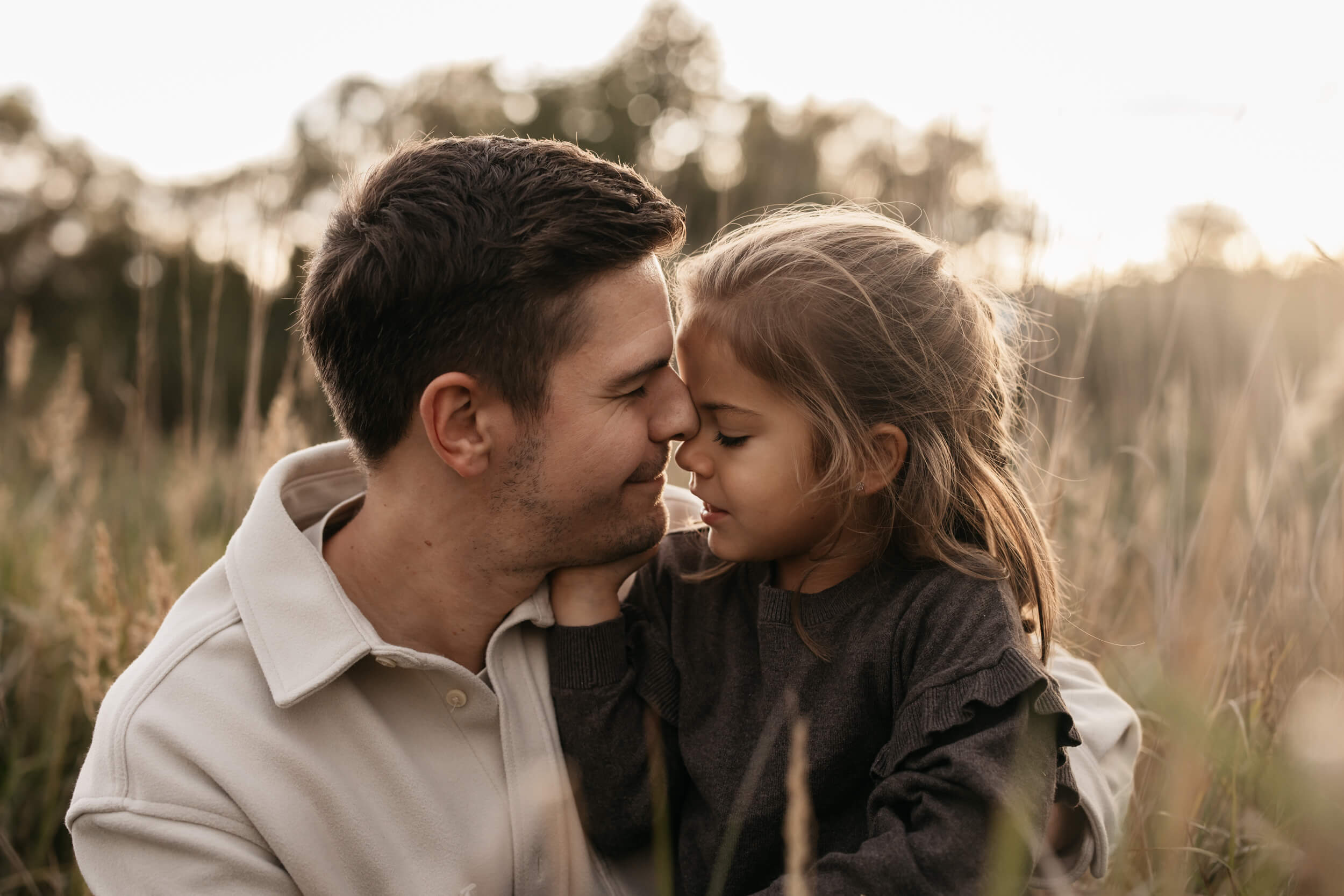 Vater mit Tochter beim Familien Fotoshooting Alsfeld